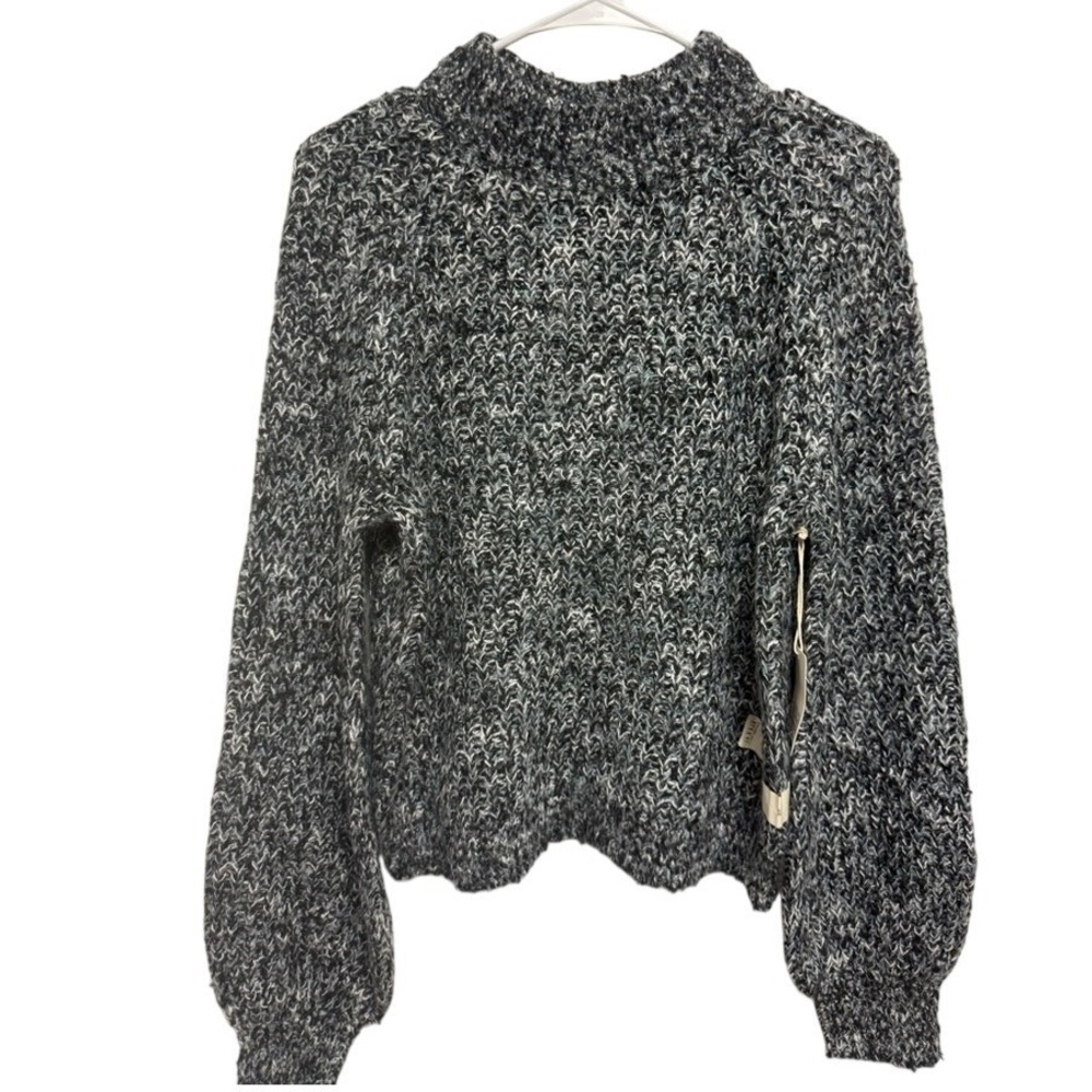 a.n.a Black and White Textured Turtleneck Sweater size XS‎
